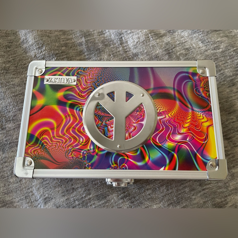 Lockbox w/ keys